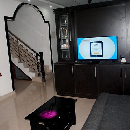 Nice Villa Irimbranallur Luaran gambar