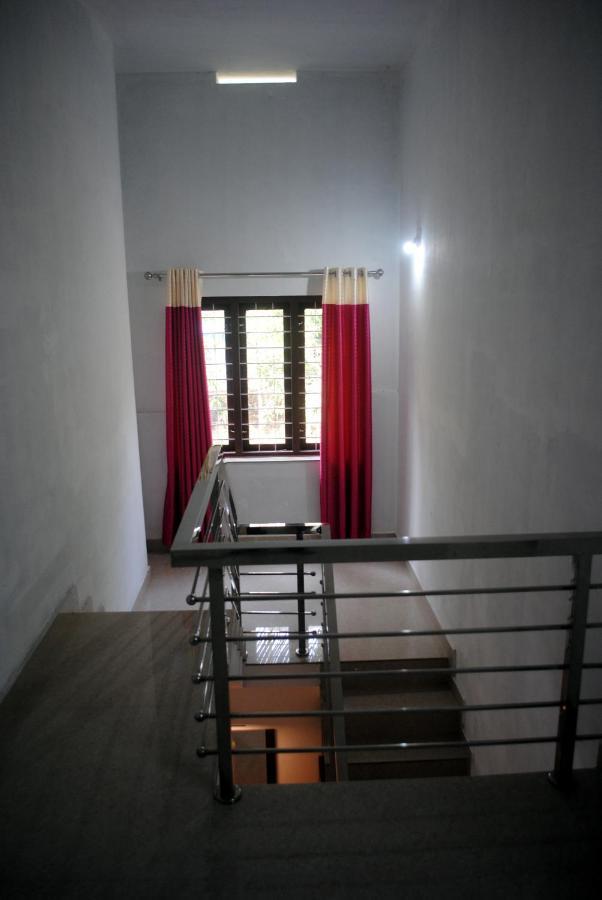 Nice Villa Irimbranallur Luaran gambar